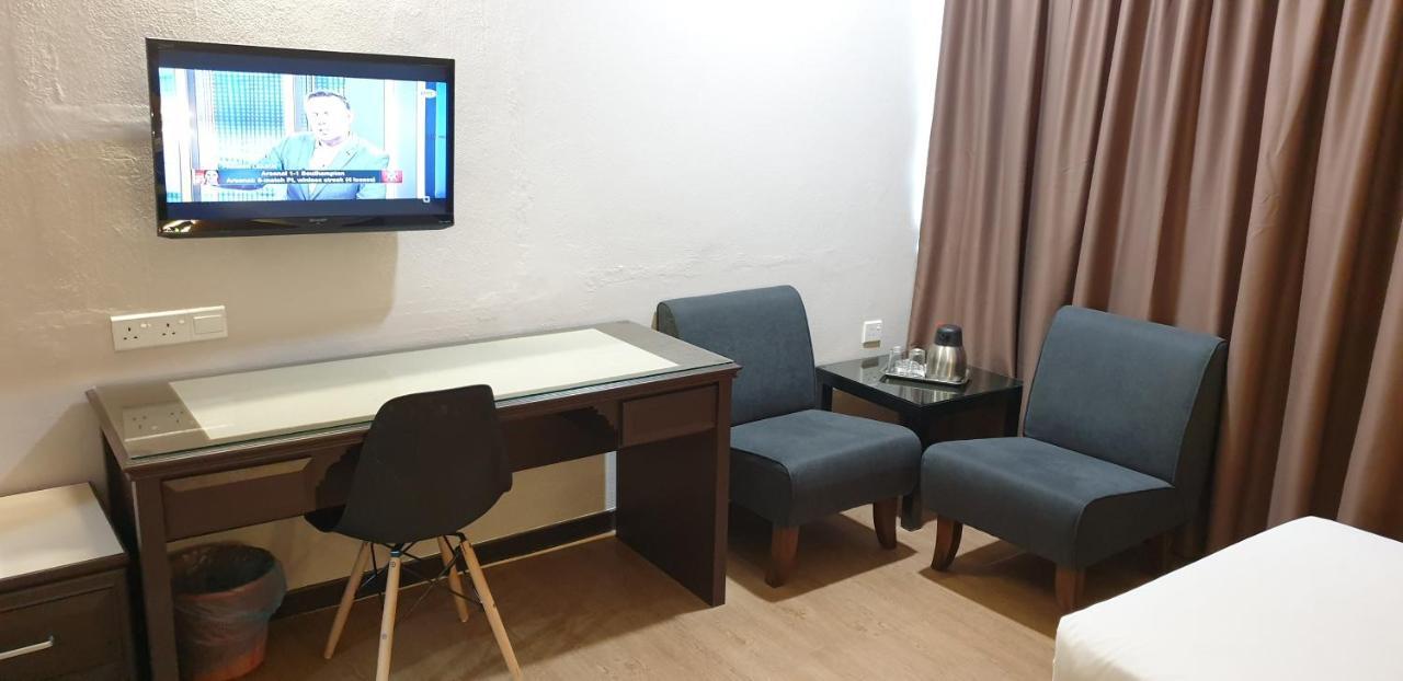 Hotel Samila 3*